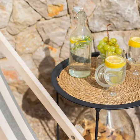 Kucha 26b Vrbnik (Primorje-Gorski Kotar)