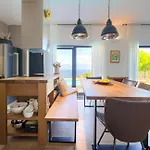 Kucha 26b Villa *