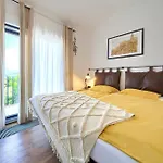 Villa Kucha 26b