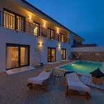 Villa Kucha 26b *